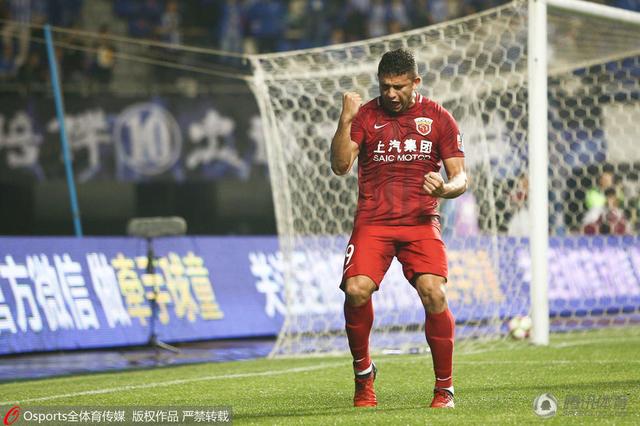 今日焦点战预告18:00韩职联升降级附加赛 釜山偶像vs水原FC、金浦FCvsFC江原 首回合谁能先拔头筹？20:00亚冠赛事武汉三镇 VS 浦项制铁，武汉三镇能否捍卫主场颜面？03:00 英超赛场谢菲尔德联 VS 利物浦，谢菲尔德联临阵换帅，利物浦笑纳三分？04:15 英超 曼联 VS 切尔西，红蓝大战，曼联内部频传将帅不合之声，切尔西乘势再取一胜？事件图片报：穆勒想再踢一年，若续约他希望不降薪&转会想去欧冠球队德媒《图片报》报道称，穆勒还想要再踢一年，如果和拜仁续约他希望的是不降薪。